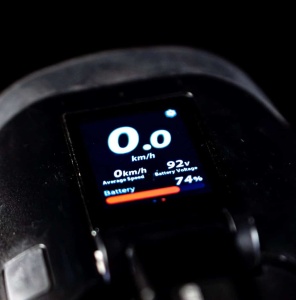 monokoleso-inmotion-v12-62-e1620829341443